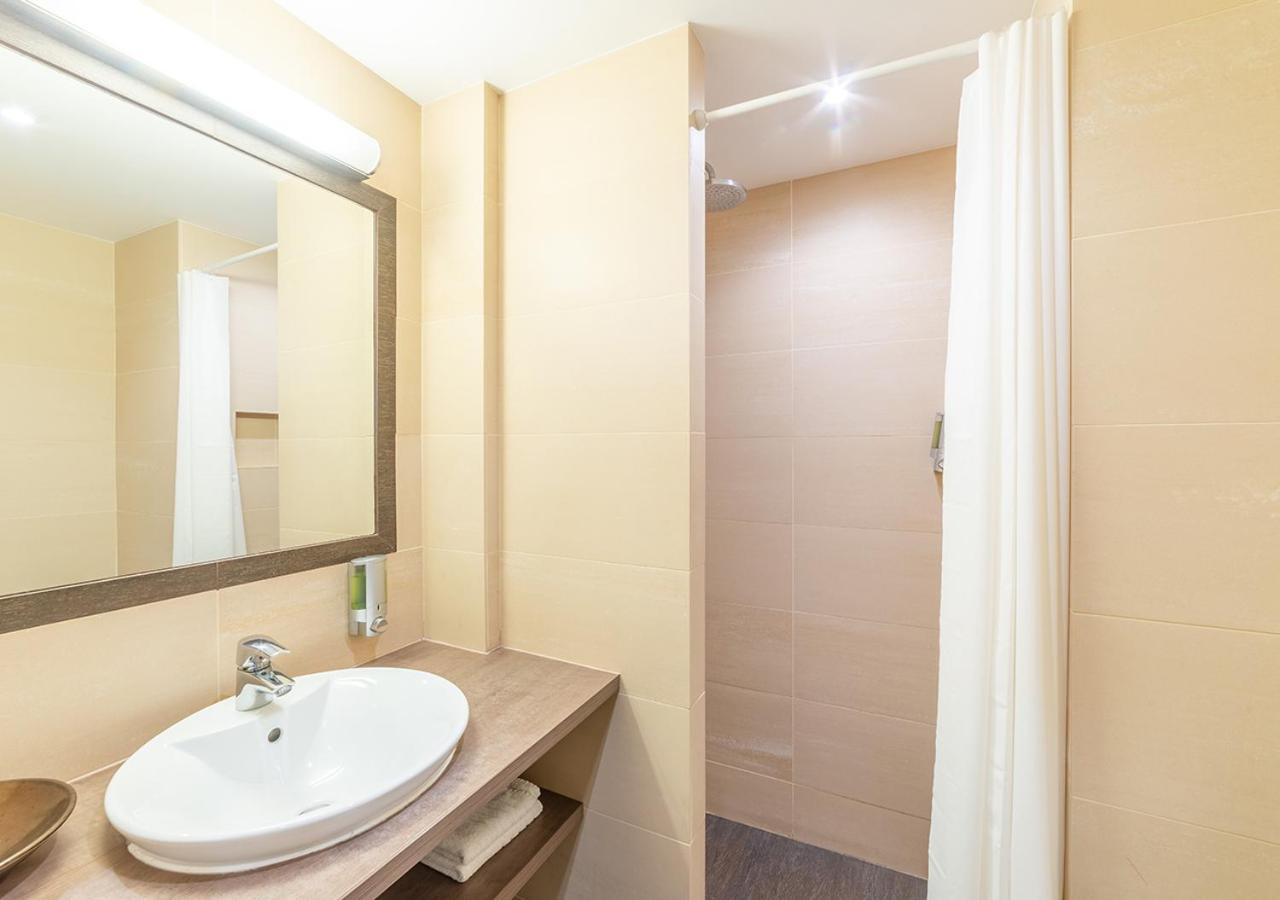 Hotel La Legende Brussel Bagian luar foto
